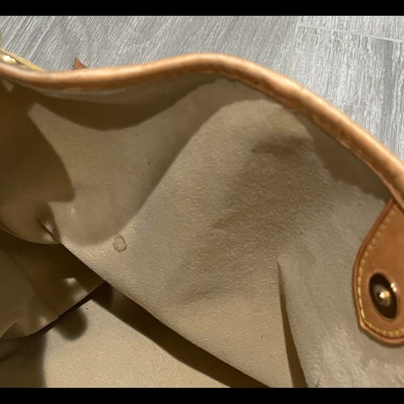 Authentic Louis Vuitton Galliera Damier PM Azur Hobo bag - Picture 13 of 15